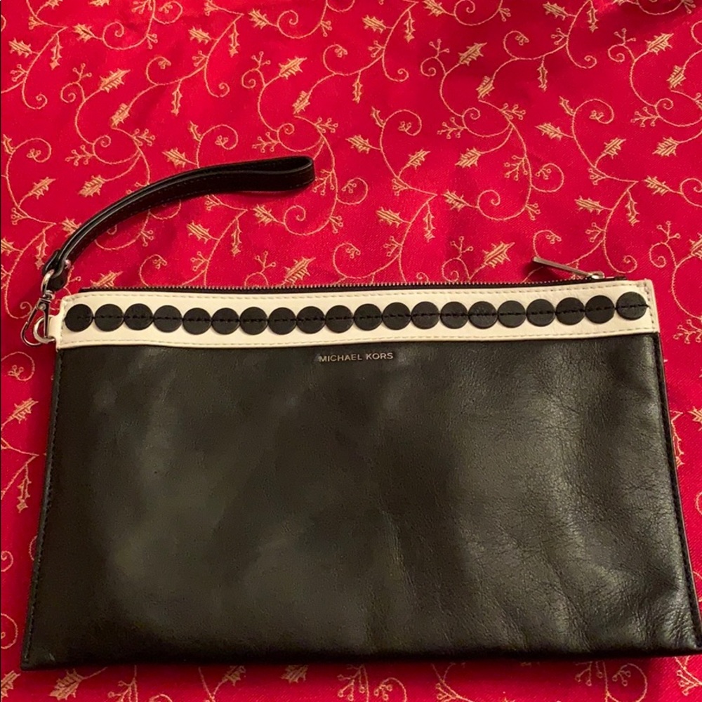 Michael Kors Wristlet